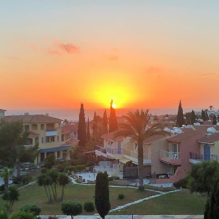 Regina Gardens, Phase 1 Apartment Paphos Bagian luar foto